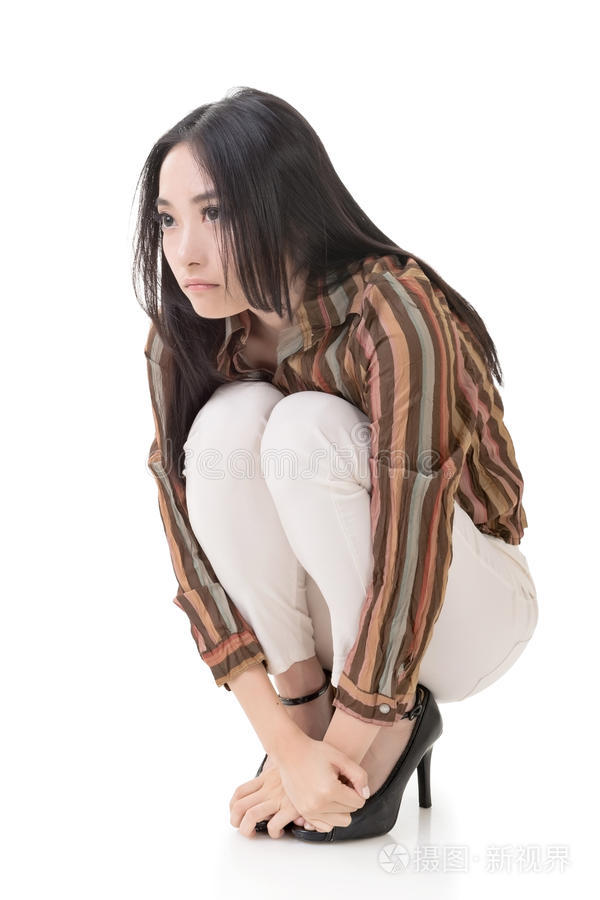 香烟与手铐